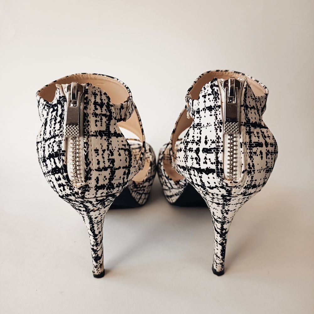 🖤Women's Plaid Platform Ankle Strap - Picture 6 of 7
